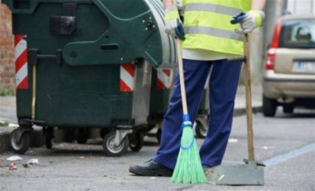 Τρεις προσλήψεις εργατών με δίμηνες συμβάσεις για την κάλυψη έκτακτων αναγκών των υπηρεσιών Πρασίνου και Καθαριότητας του Δήμου Νάουσας